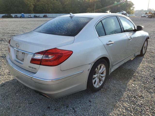 Photo 4 from auction – 2013 HYUNDAI GENESIS 3. with VIN KMHGC4DD1DU247449
