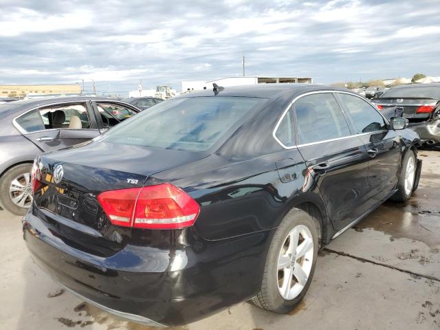 Photo 4 from auction – 2014 VOLKSWAGEN PASSAT S with VIN 1VWAS7A35EC031473