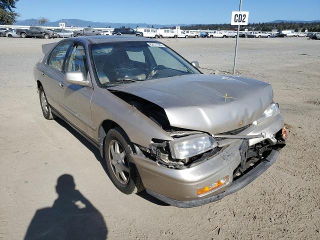 HONDA ACCORD EX 1995 with VIN JHMCD5567SC001769 - Photo from auction