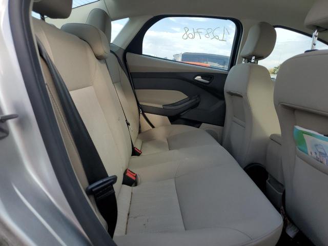 Photo 6 from auction – 2016 FORD FOCUS SE with VIN 1FADP3F22GL355936