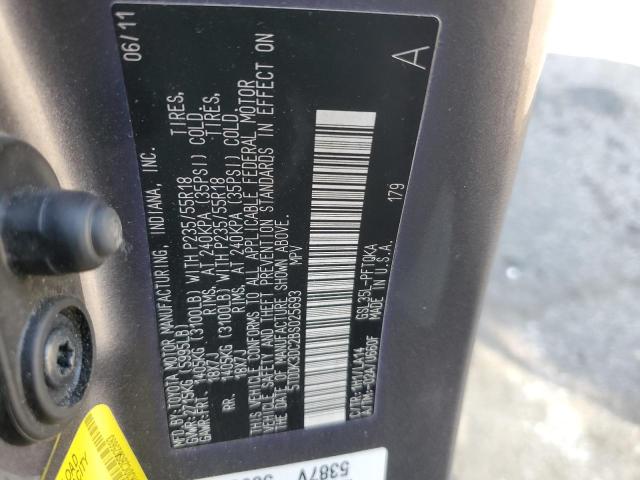 Photo 10 from auction – 2011 TOYOTA SIENNA XLE with VIN 5TDDK3DC2BS025693