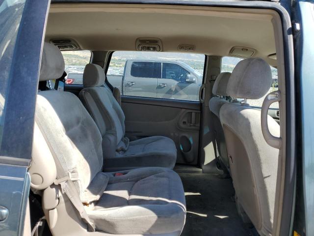 Photo 6 from auction – 2004 TOYOTA SIENNA CE with VIN 5TDZA23C34S067720