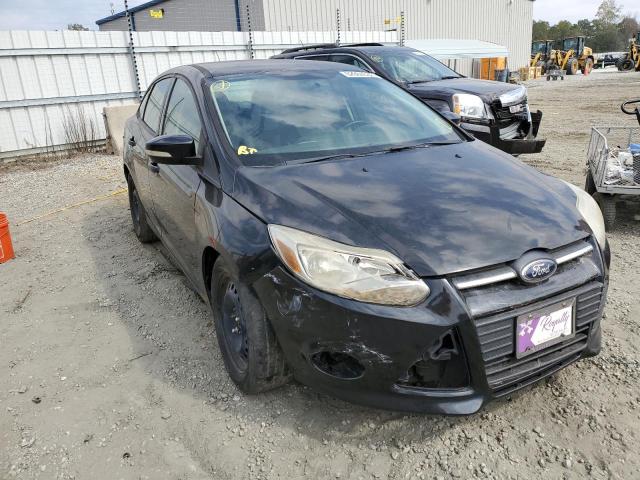 FORD FOCUS SE 2014 with VIN 1FADP3F26EL241323 - Photo from auction