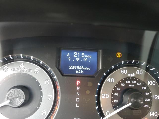 Photo 8 from auction – 2011 HONDA ODYSSEY TO with VIN 5FNRL5H91BB004402