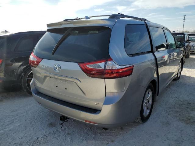 Photo 4 from auction – 2018 TOYOTA SIENNA LE with VIN 5TDKZ3DC2JS938505