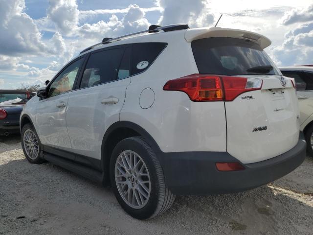 Photo 3 from auction – 2015 TOYOTA RAV4 XLE with VIN JTMWFREV0FJ034430