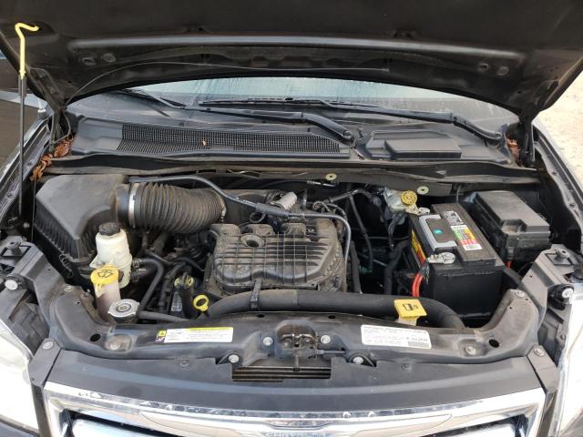 Photo 7 from auction – 2013 CHRYSLER TOWN & COU with VIN 2C4RC1BG1DR525658