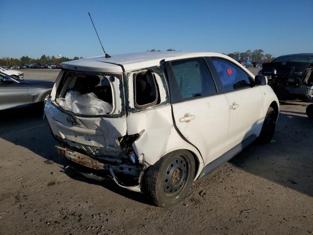 Photo 4 from auction – 2005 TOYOTA SCION XA with VIN JTKKT604850126418