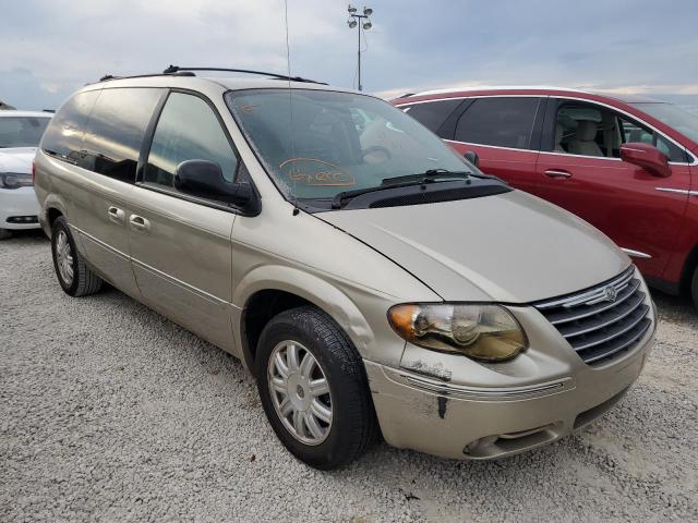 CHRYSLER TOWN & COU 2005 with VIN 2C4GP54L65R358731 - Photo from auction