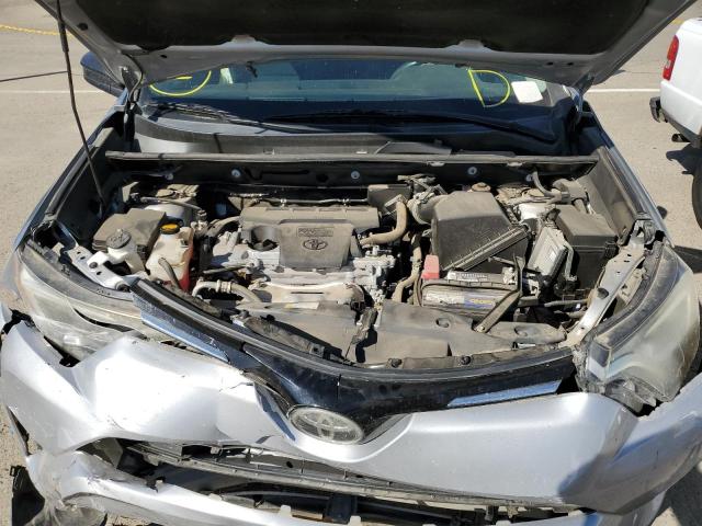 Photo 7 from auction – 2018 TOYOTA RAV4 LE with VIN 2T3ZFREV8JW429060
