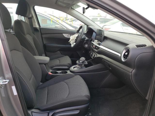 Photo 5 from auction – 2022 KIA FORTE FE with VIN 3KPF24AD4NE468535