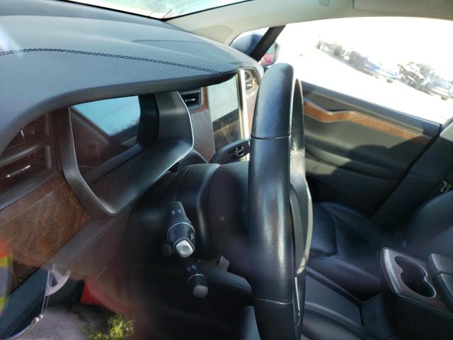 Photo 8 from auction – 2018 TESLA MODEL X with VIN 5YJXCBE26JF141637