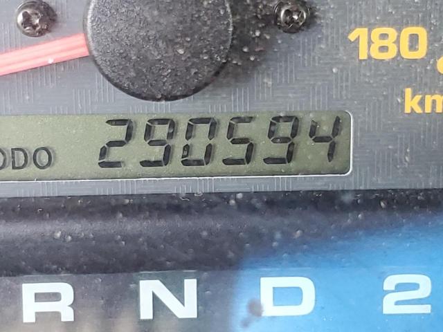 Photo 8 from auction – 2001 TOYOTA 4RUNNER SR with VIN JT3GN86R810213837