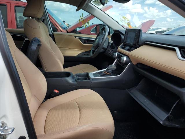 Photo 5 from auction – 2020 TOYOTA RAV4 LE with VIN 2T3H1RFV7LC050404