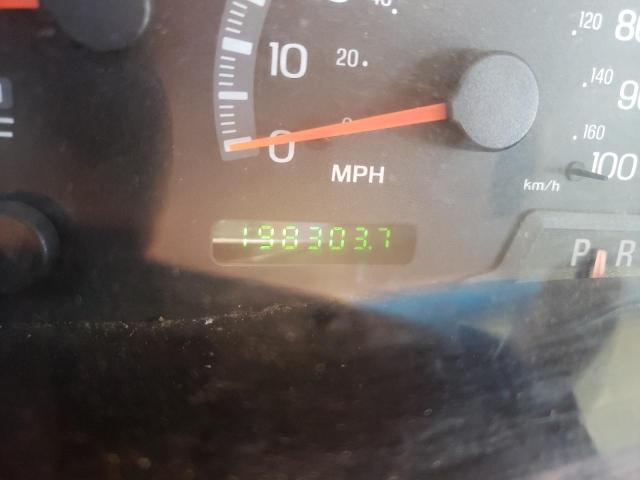 Photo 8 from auction – 2002 FORD F150 SUPER with VIN 1FTRW08L52KC07351