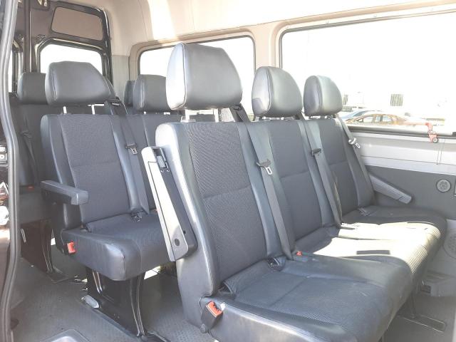 Photo 6 from auction – 2017 MERCEDES-BENZ SPRINTER 2 with VIN WDZPE7CD8HP415321