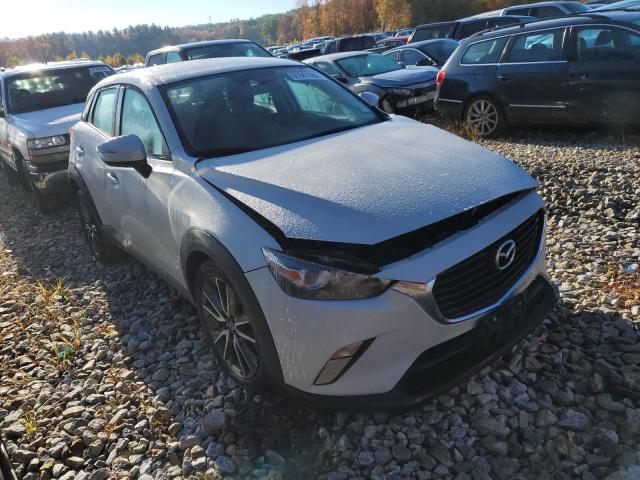 MAZDA CX-3 TOURI 2017 مع رقم تعريف المركبة JM1DKFC70H0172628 - صورة من المزاد