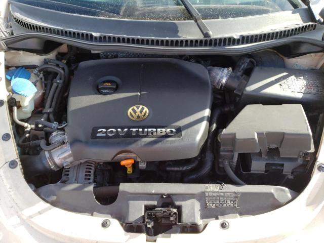 Photo 7 from auction – 2005 VOLKSWAGEN NEW BEETLE with VIN 3VWCD31Y15M355381