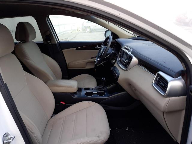 Photo 5 from auction – 2016 KIA SORENTO LX with VIN 5XYPGDA55GG150363