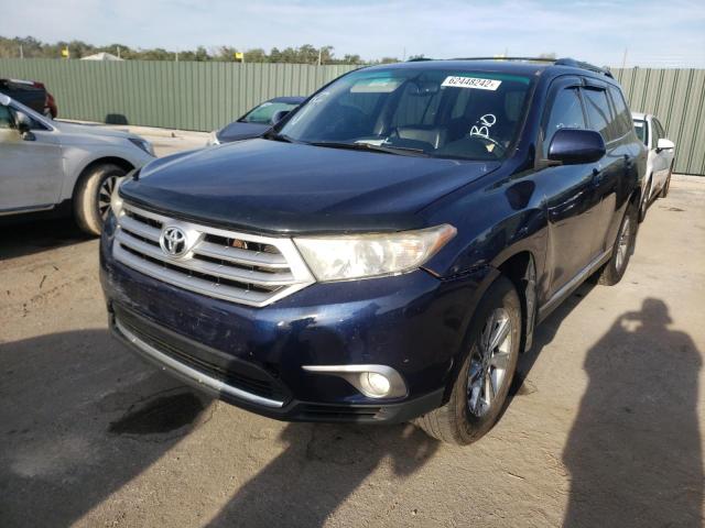 Photo 2 from auction – 2011 TOYOTA HIGHLANDER with VIN 5TDBK3EH5BS071519