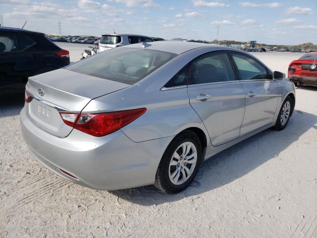 Photo 3 from auction – 2012 HYUNDAI SONATA GLS with VIN 5NPEB4AC8CH491702