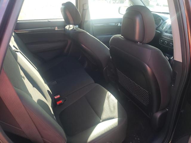 Photo 6 from auction – 2014 KIA SORENTO LX with VIN 5XYKTCA6XEG529896