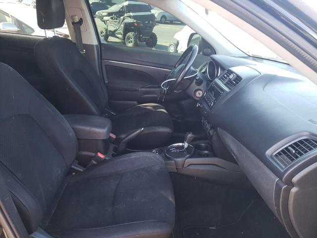 Photo 5 from auction – 2015 MITSUBISHI OUTLANDER with VIN 4A4AR3AW7FE062644