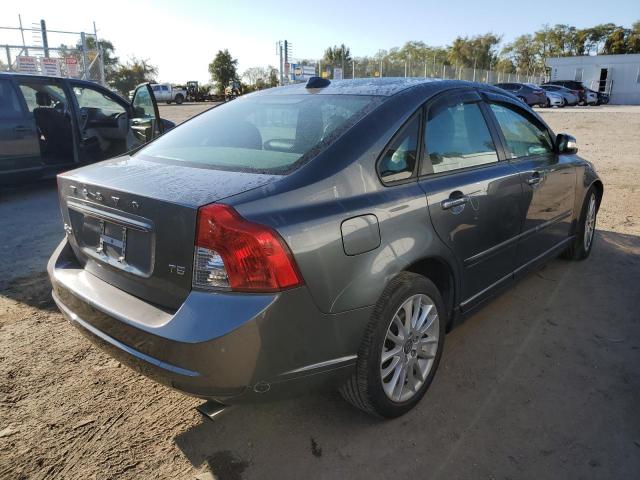Photo 4 from auction – 2011 VOLVO S40 T5 with VIN YV1672MS9B2535570