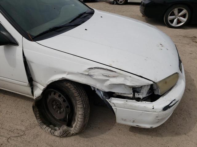 Photo 9 from auction – 2000 TOYOTA CAMRY CE with VIN 4T1BG22K3YU942655