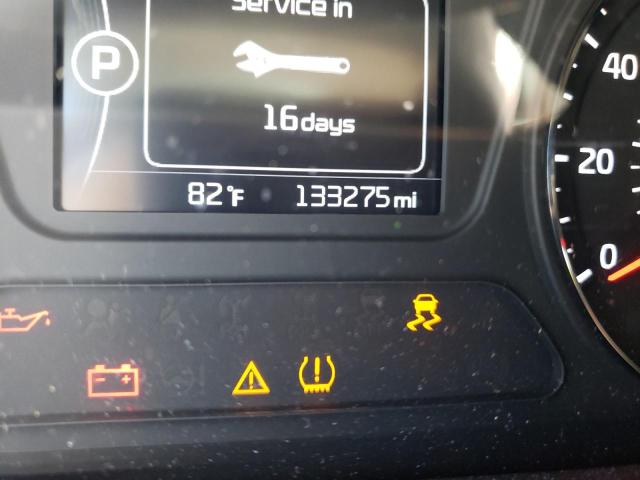 Photo 8 from auction – 2018 KIA SORENTO LX with VIN 5XYPG4A30JG383606
