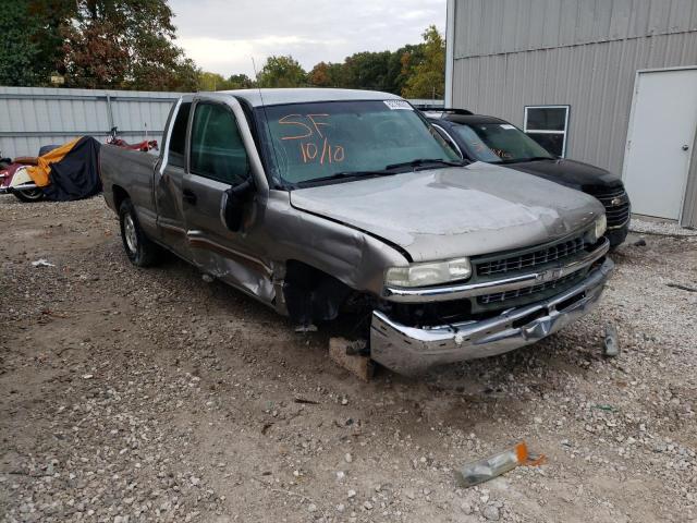 CHEVROLET SILVERADO 2002 with VIN 2GCEC19T821262744 - Photo from auction