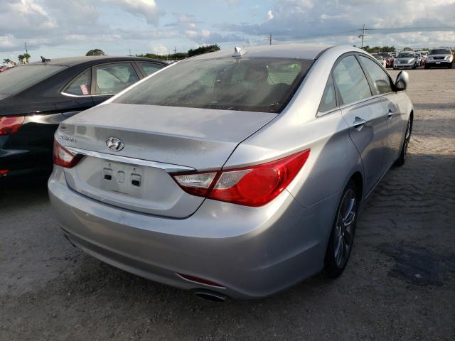 Photo 4 from auction – 2013 HYUNDAI SONATA SE with VIN 5NPEC4AC5DH616802