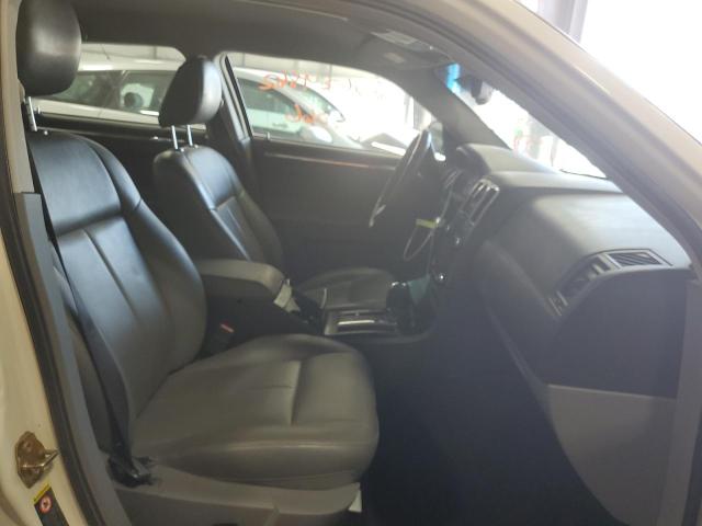 Photo 5 from auction – 2005 CHRYSLER 300 TOURIN with VIN 2C3AA53G55H176072