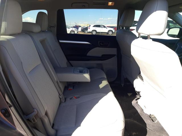 Photo 6 from auction – 2019 TOYOTA HIGHLANDER with VIN 5TDZZRFH9KS361791