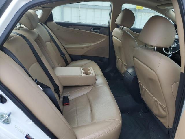 Photo 6 from auction – 2015 HYUNDAI SONATA HYB with VIN KMHEC4A49FA132100