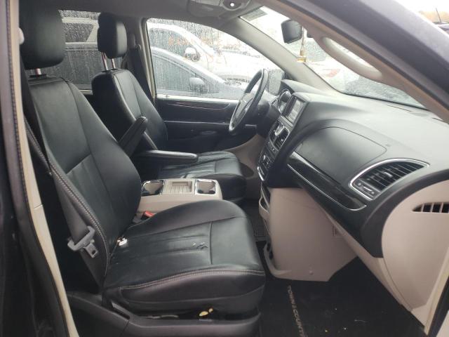 Photo 5 from auction – 2014 CHRYSLER TOWN & COU with VIN 2C4RC1CG0ER200211