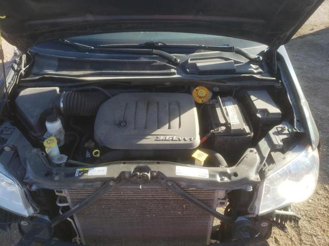 Photo 7 from auction – 2016 CHRYSLER TOWN & COU with VIN 2C4RC1BG0GR159986