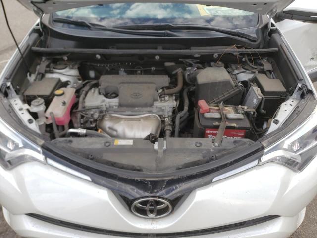 Photo 7 from auction – 2018 TOYOTA RAV4 LIMIT with VIN 2T3YFREV5JW446930