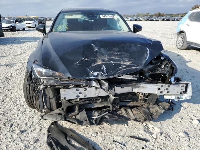 Photo 9 from auction – 2018 LEXUS IS 300 with VIN JTHBA1D23J5068898