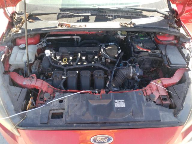 Photo 7 from auction – 2015 FORD FOCUS SE with VIN 1FADP3F24FL239894