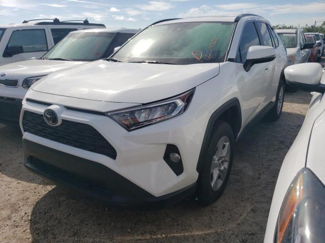 Photo 2 from auction – 2019 TOYOTA RAV4 XLE with VIN 2T3W1RFV6KC030053