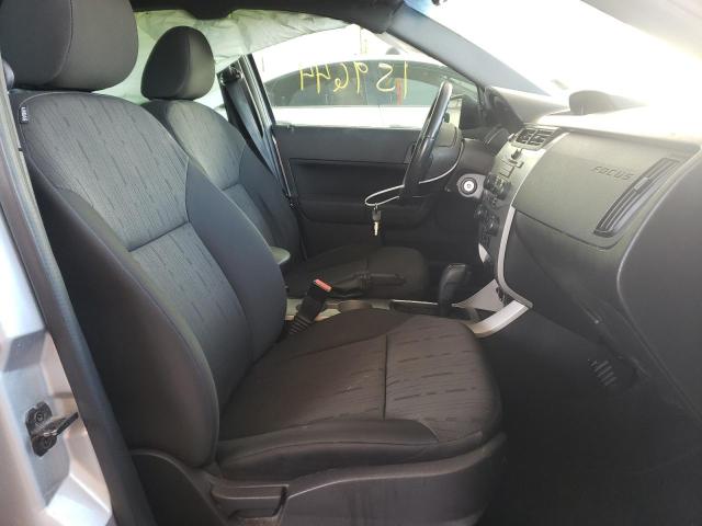 Photo 5 from auction – 2011 FORD FOCUS SE with VIN 1FAHP3FN9BW165022