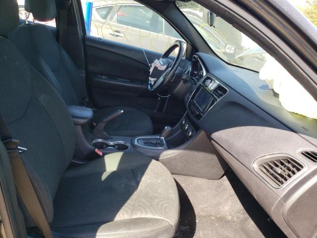 Photo 5 from auction – 2012 CHRYSLER 200 TOURIN with VIN 1C3CCBBB7CN106973