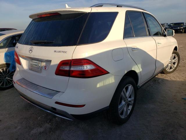 Photo 4 from auction – 2015 MERCEDES-BENZ ML 250 BLU with VIN 4JGDA0EB4FA473178