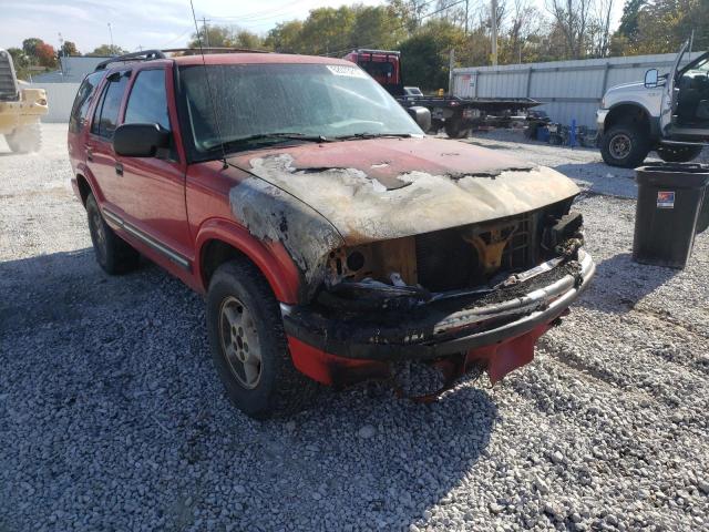CHEVROLET BLAZER 2000 with VIN 1GNDT13W5Y2323305 - Photo from auction