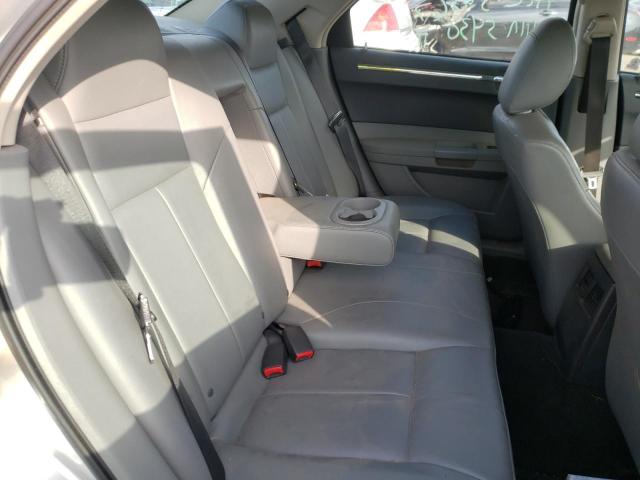 Photo 6 from auction – 2005 CHRYSLER 300 TOURIN with VIN 2C3JA53G85H685430