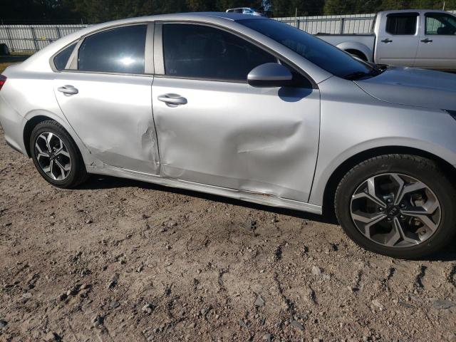 Photo 9 from auction – 2020 KIA FORTE FE with VIN 3KPF24AD2LE181367
