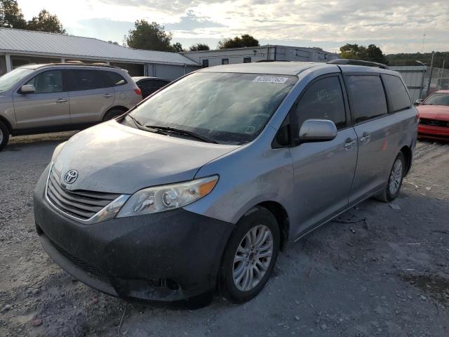Photo 2 from auction – 2011 TOYOTA SIENNA XLE with VIN 5TDYK3DC1BS172184