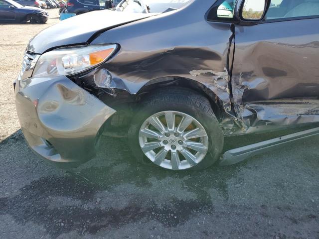 Photo 9 from auction – 2011 TOYOTA SIENNA XLE with VIN 5TDDK3DC2BS025693