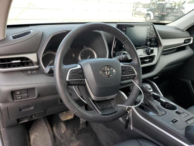 Photo 8 from auction – 2022 TOYOTA HIGHLANDER with VIN 5TDGZRAH1NS106233